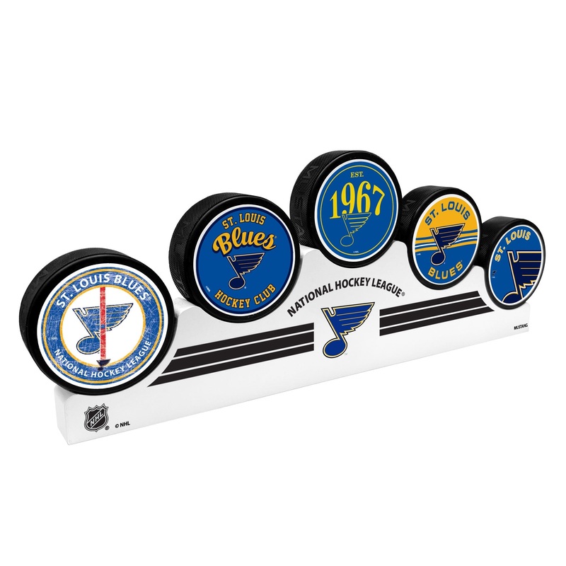 St. Louis Blues – 5 Puck Podium Set