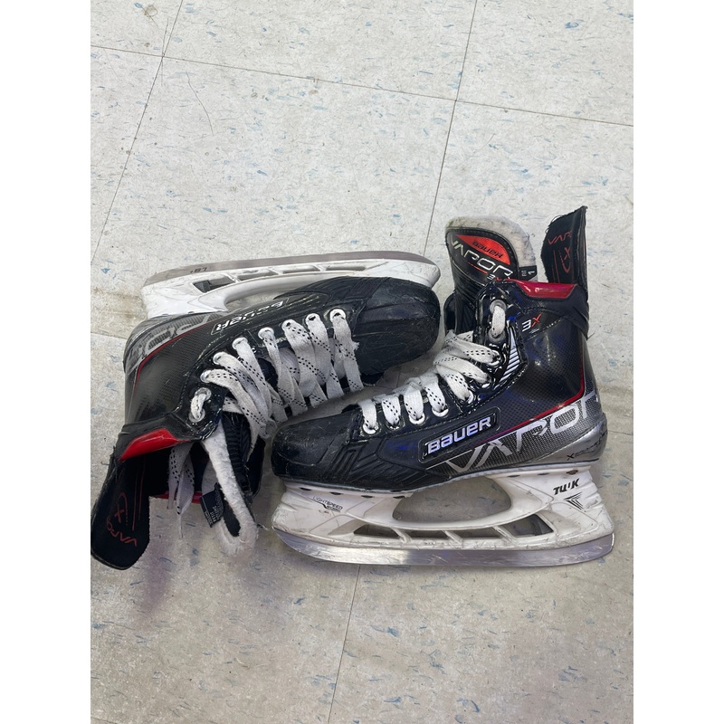 Used Bauer Vapor 3X Size 5.5 Fit 1 Skates