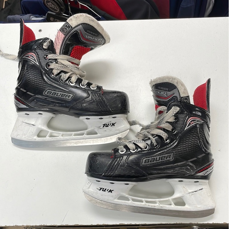 Used Bauer Vapor x500 13D Youth Skates