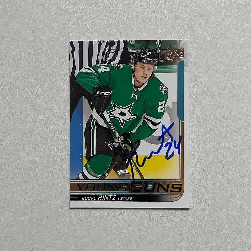 2018-19 UD Young Guns #202 ROOPE HINTZ Autographed Rookie Card