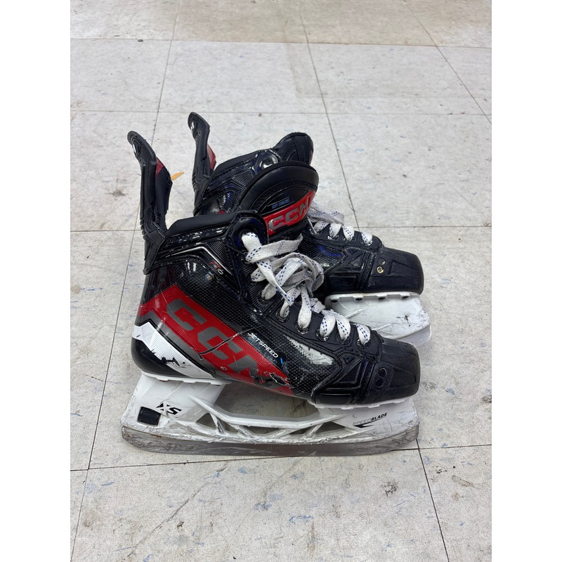 Used CCM JetSpeed FT6 Size 5.0 Skates