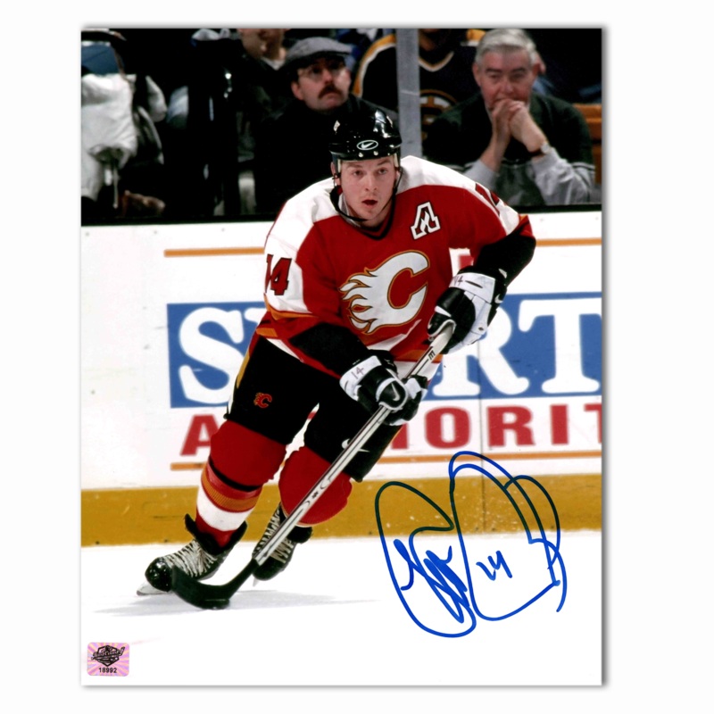 Theo Fleury Autographed Calgary Flames 8×10 Photo