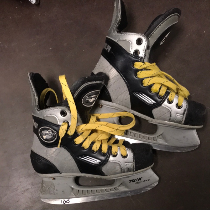 Used Bauer Vapor 10 2D Skates|2.0|Junior