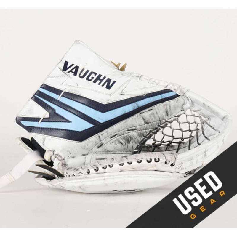 Regular – Vaughn SLR4 White Glove – Troy Grosenick Nashville Predators
