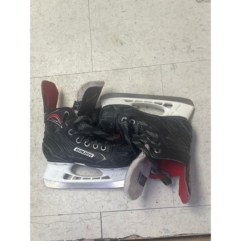 Used Bauer Vapor X250 Size 9 Youth Skates