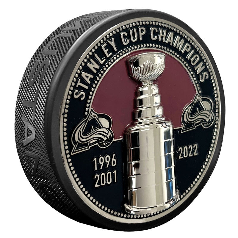 Colorado Avalanche Puck – Ultra 3D Stanley Cup Medallion