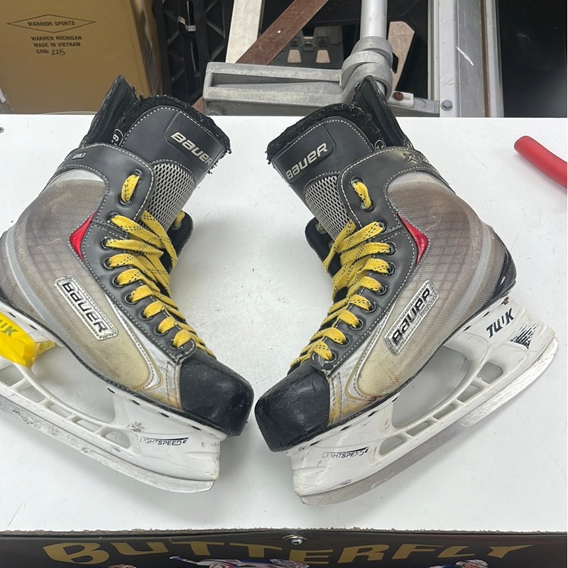 Used Bauer Vapor X:40 Senior 6.5EE Skates