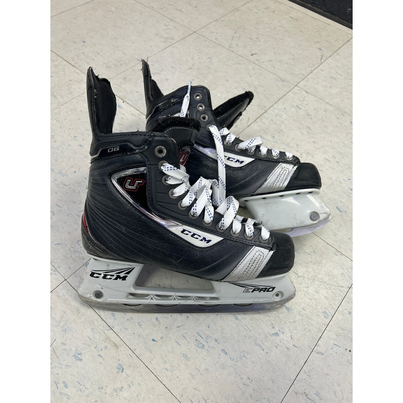 Used CCM U+ 08 Intermediate Player Skates