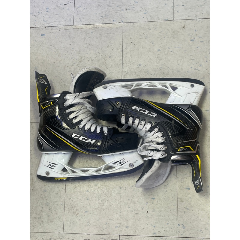 Used CCM Tacks AS1 Size 8 Skates