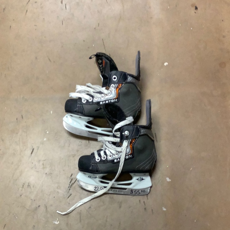 Used Easton Synergy EQ y9 Skate