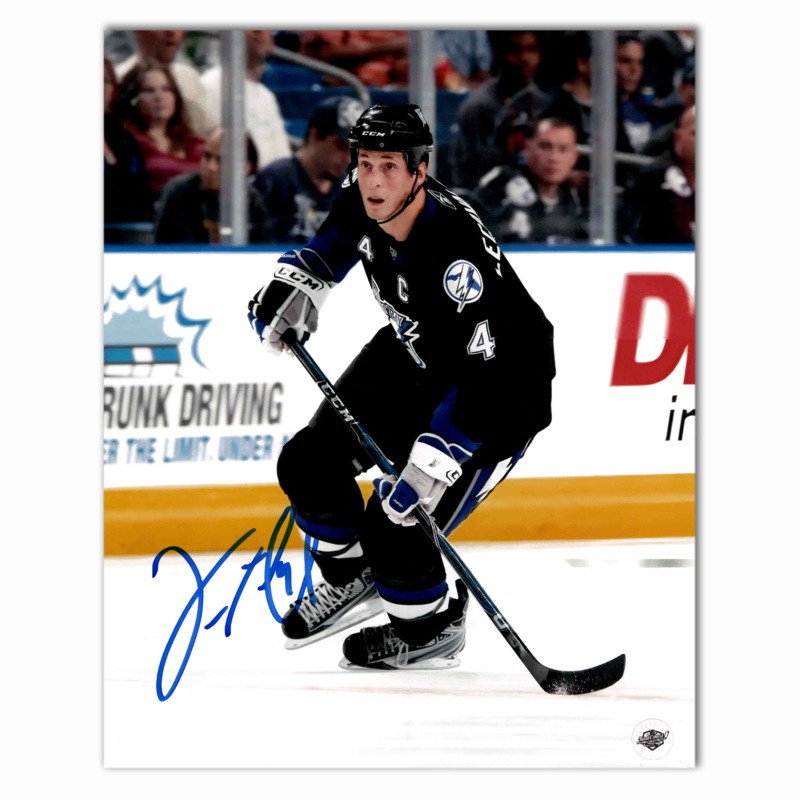 Vincent Lecavalier Autographed Tampa Bay Lightning Home 8×10 Photo (Skating)