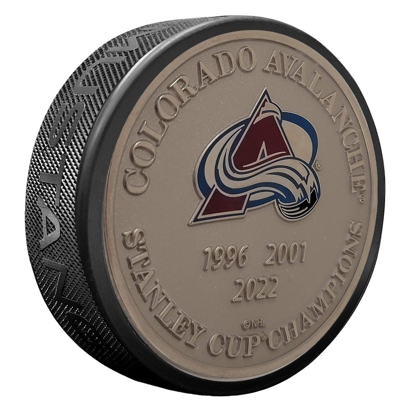 Colorado Avalanche Puck – Medallion Stanley Cup Years