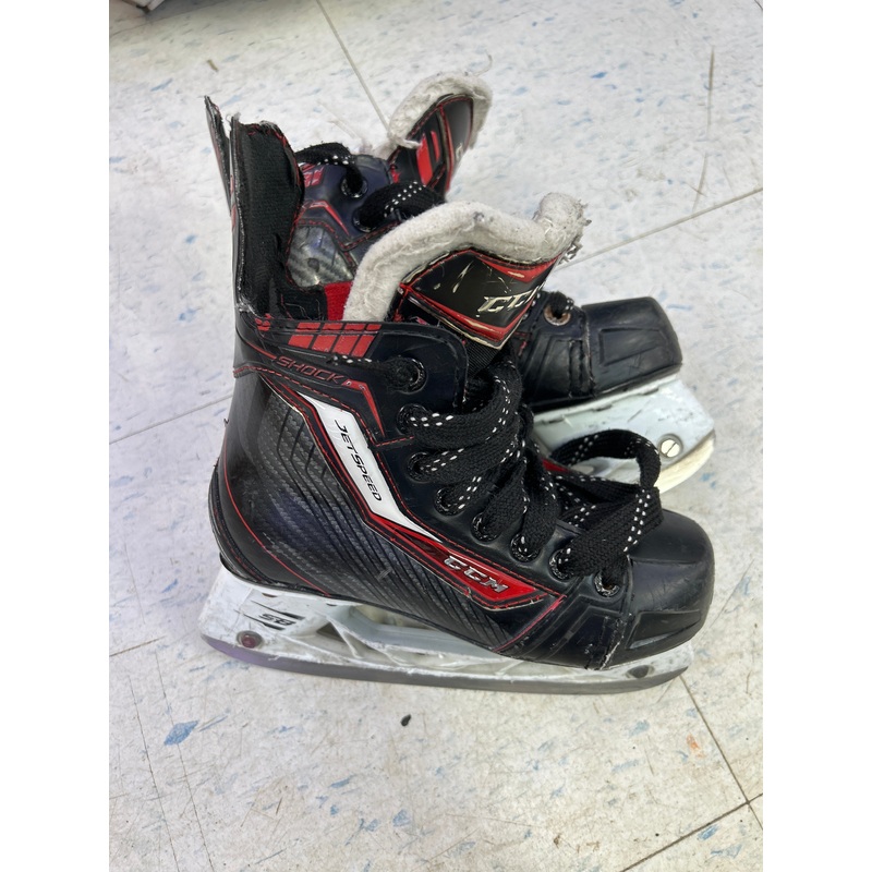 Used CCM JetSpeed Shock Junior Player Skates