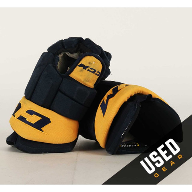 14 CCM HGTKPP Gloves – Tommy Novak Nashville Predators