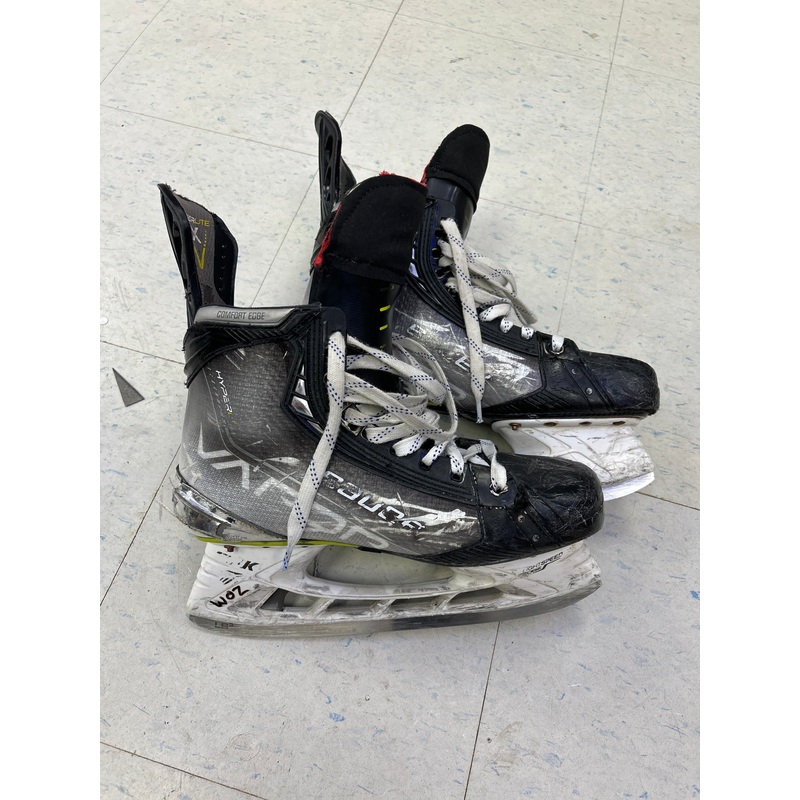 Used Bauer Vapor HyperLite Senior Player Skates