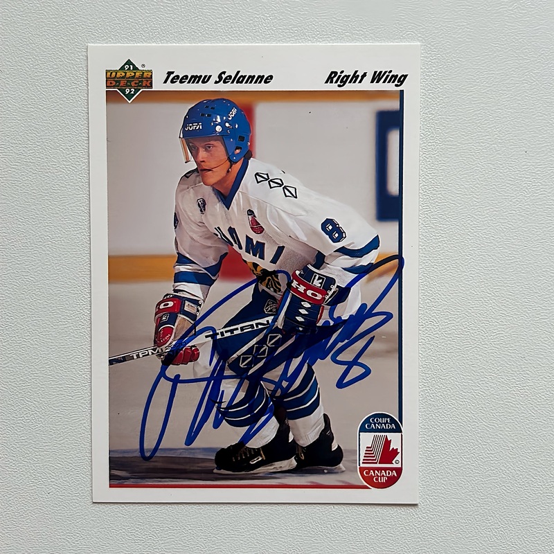 1991-92 UD Upper Deck #21 Teemu Selanne Autographed Rookie Card