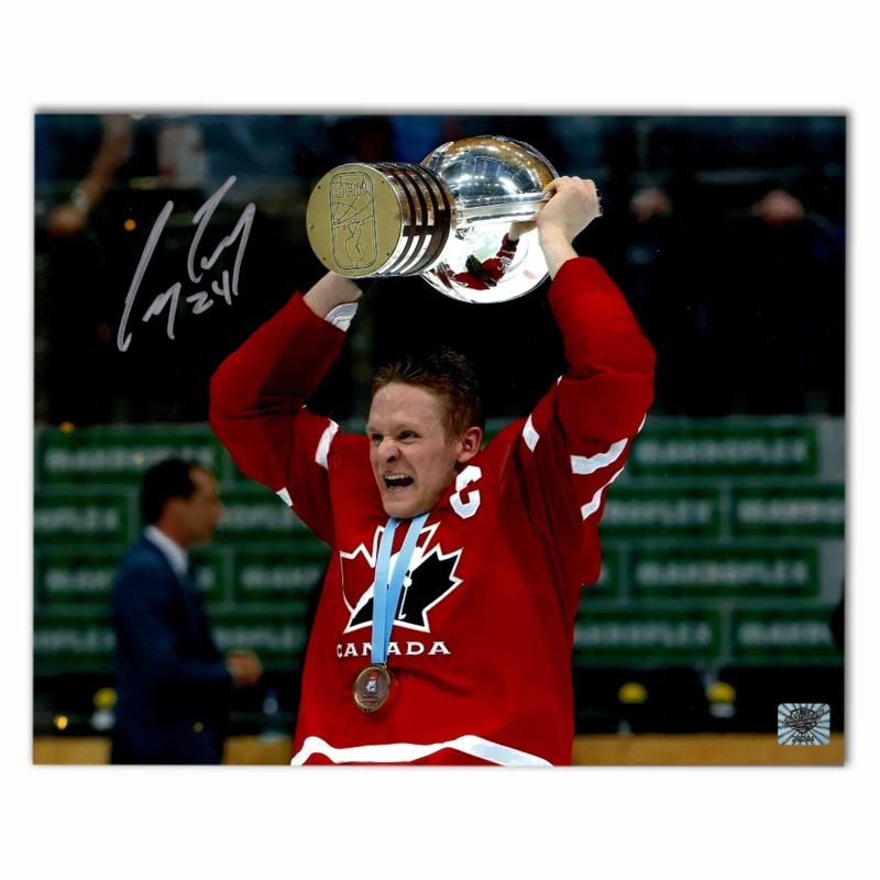 Corey Perry Autographed Team Canada 8×10 Photo