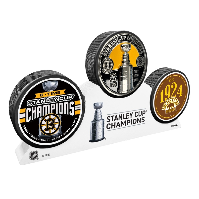 Boston Bruins – Elite Medallion 3 Puck Podium Set