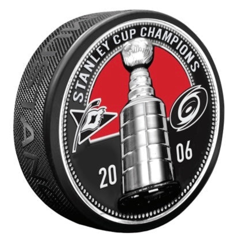 Carolina Hurricanes Puck – Ultra 3D Stanley Cup Medallion