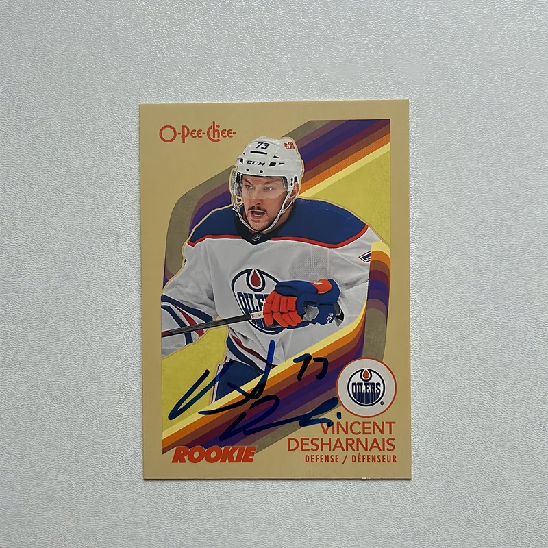 2023-24 OPC Retro Rookie #544 Autographed Vincent Desharnais Hockey Card
