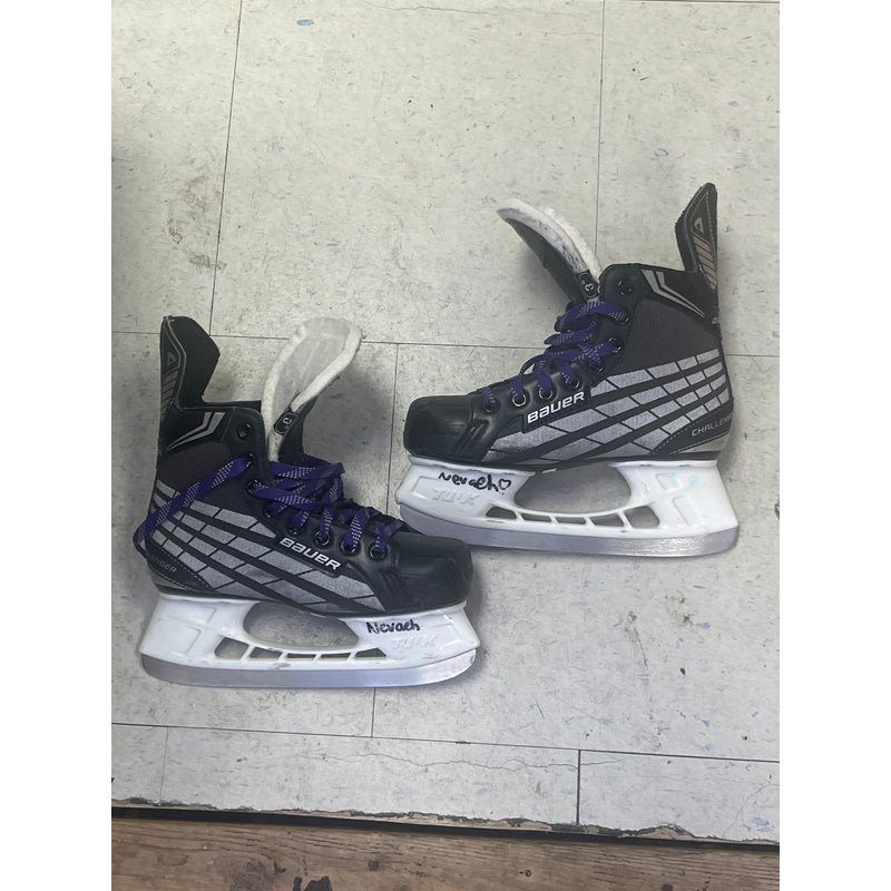 Used Bauer Challenger Size 3 Skates