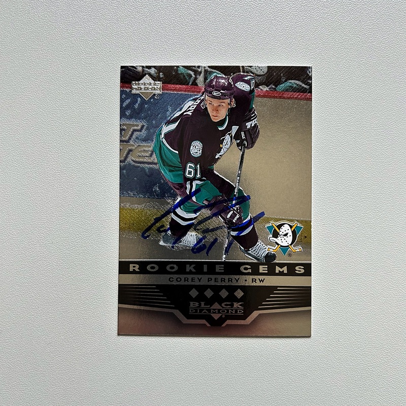 2005-06 UD Black Diamond Quad #196 COREY PERRY Autographed Rookie Card