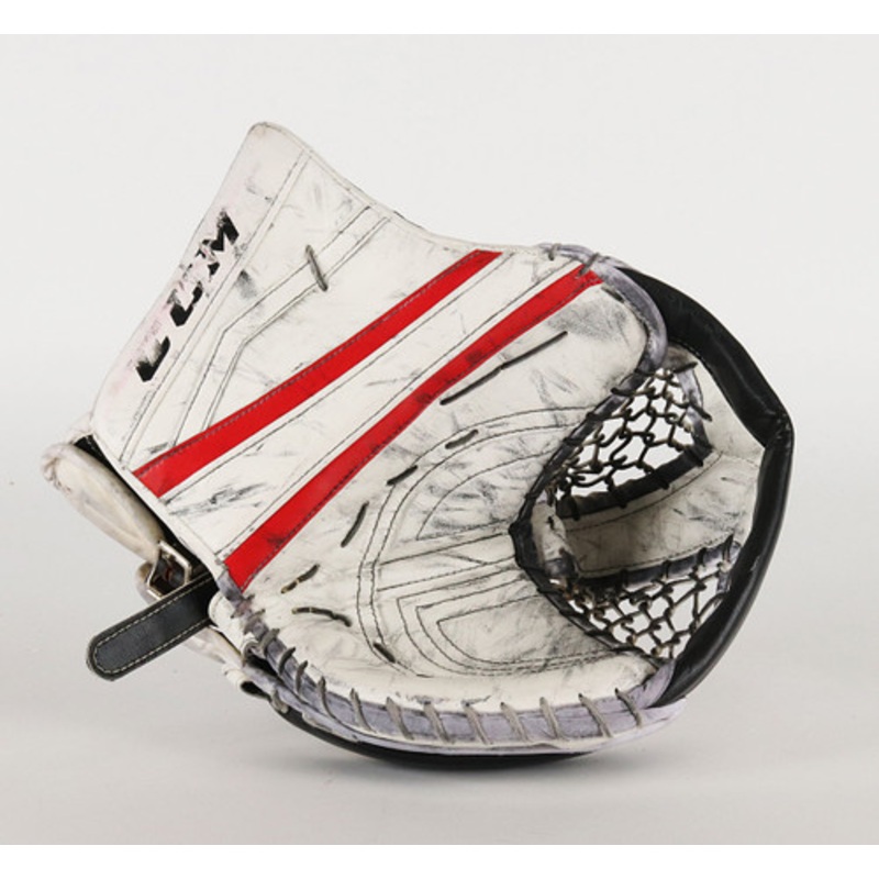 Regular – CCM Extreme Flex 2  White Glove – Michael Leighton Chicago Blackhawks