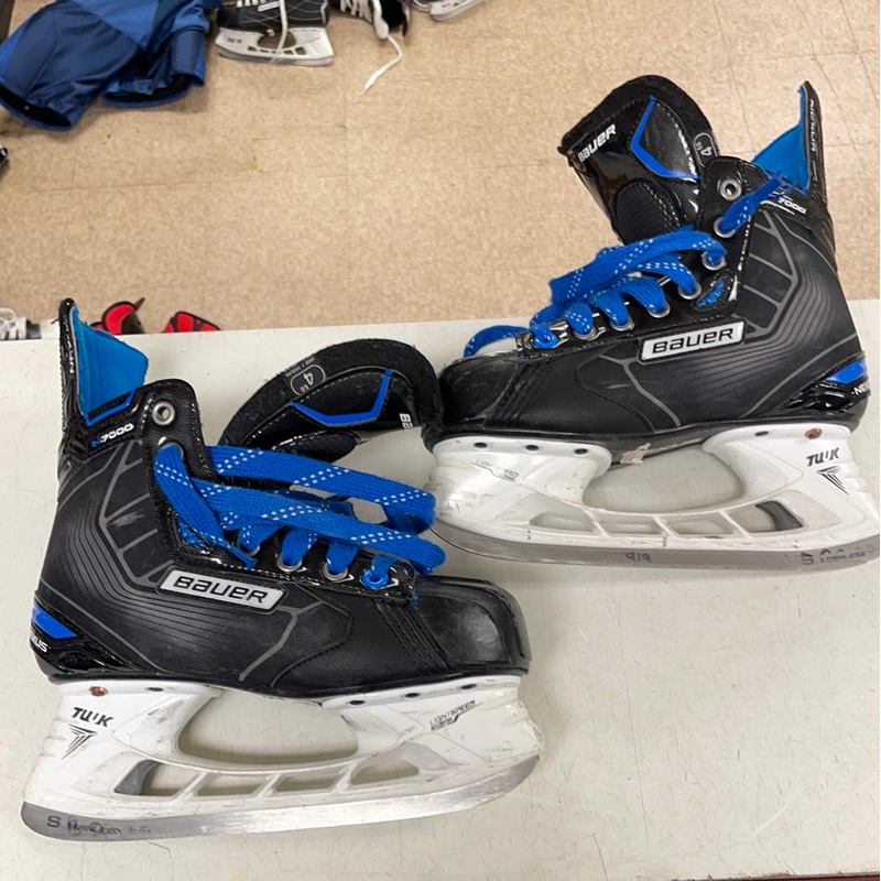 Used Bauer Nexus N7000 4EE Player Skates