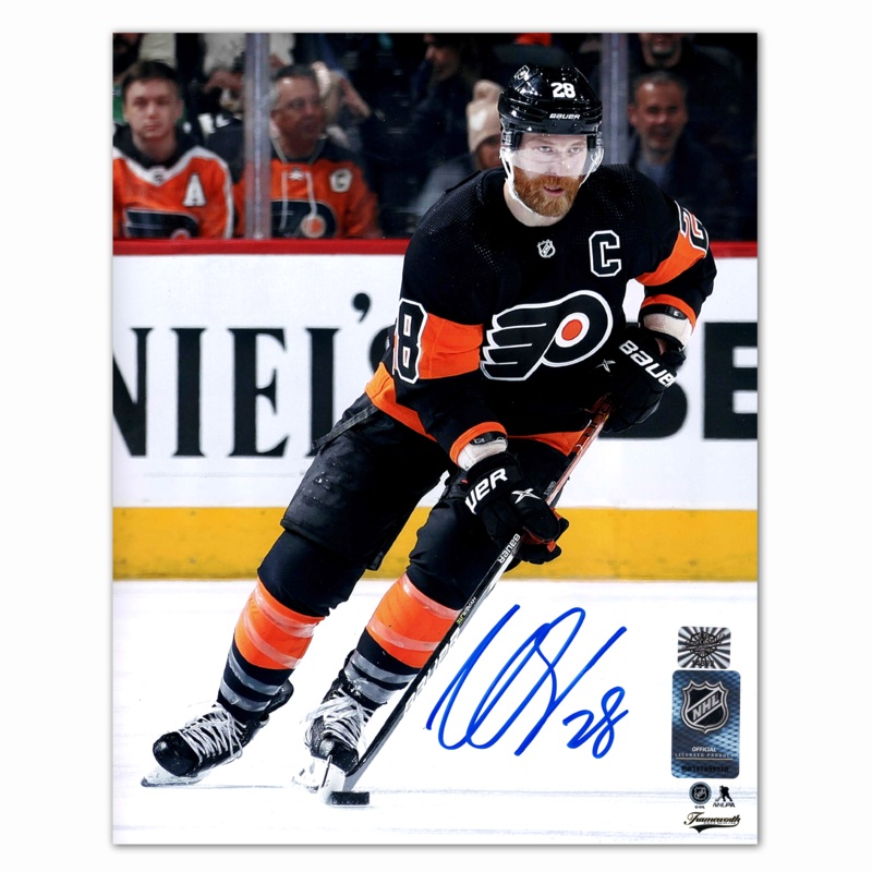 Claude Giroux Autographed Philadelphia Flyers Alternate 8×10 Photo