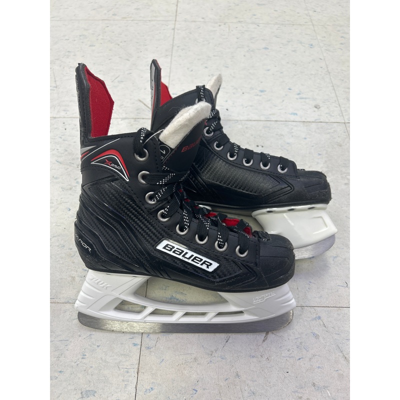Used Bauer Vapor X250 Junior Player Skates