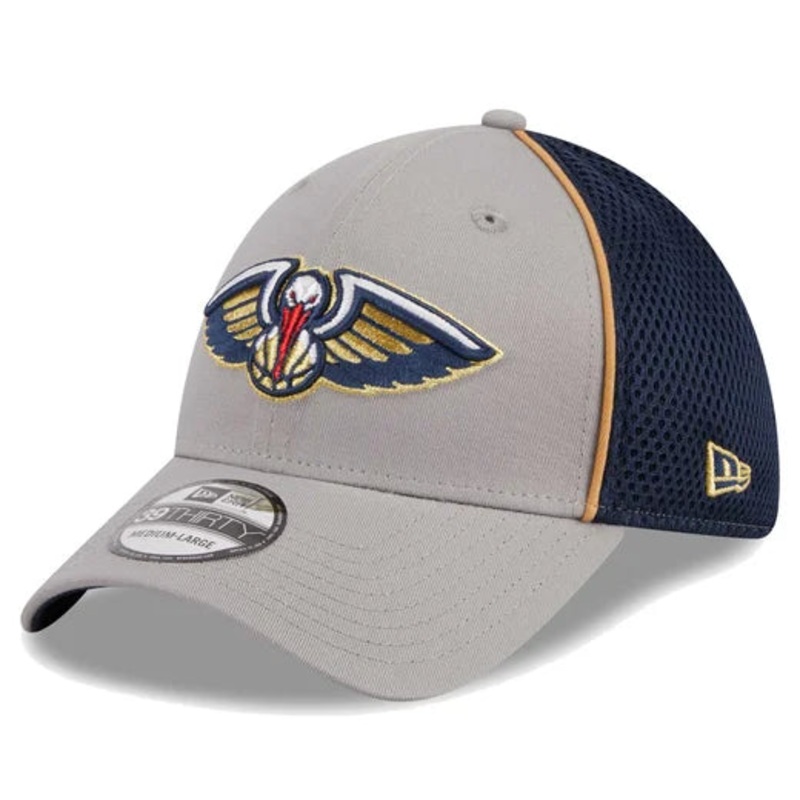 NFL 39THIRTY Piped Two-Tone Flex Hat
