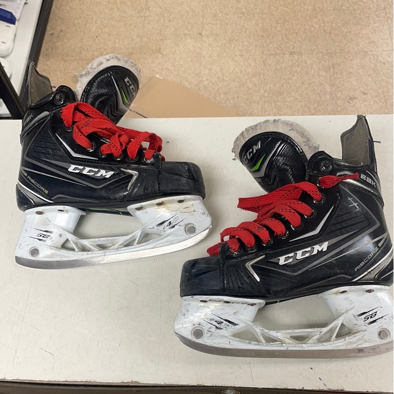 Used CCM RibCor 68k 1D Player Skates