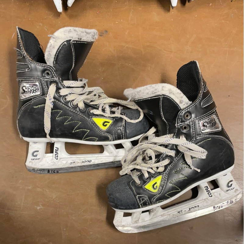 Used Graf Supra 735 3.5D Player Skates