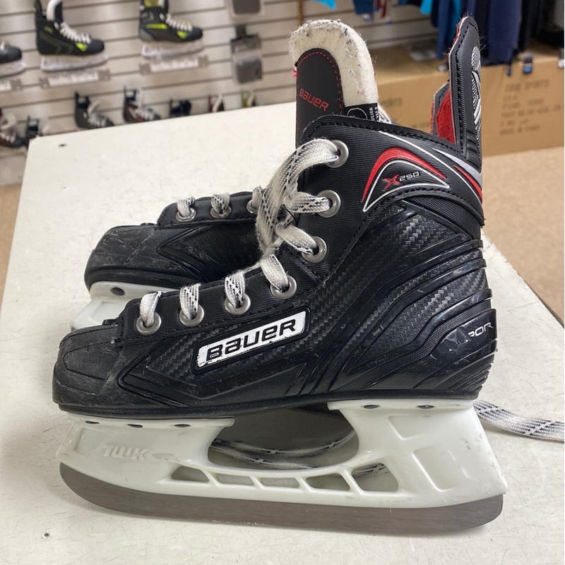 Used Bauer Vapor X250 Skates Youth 12.0