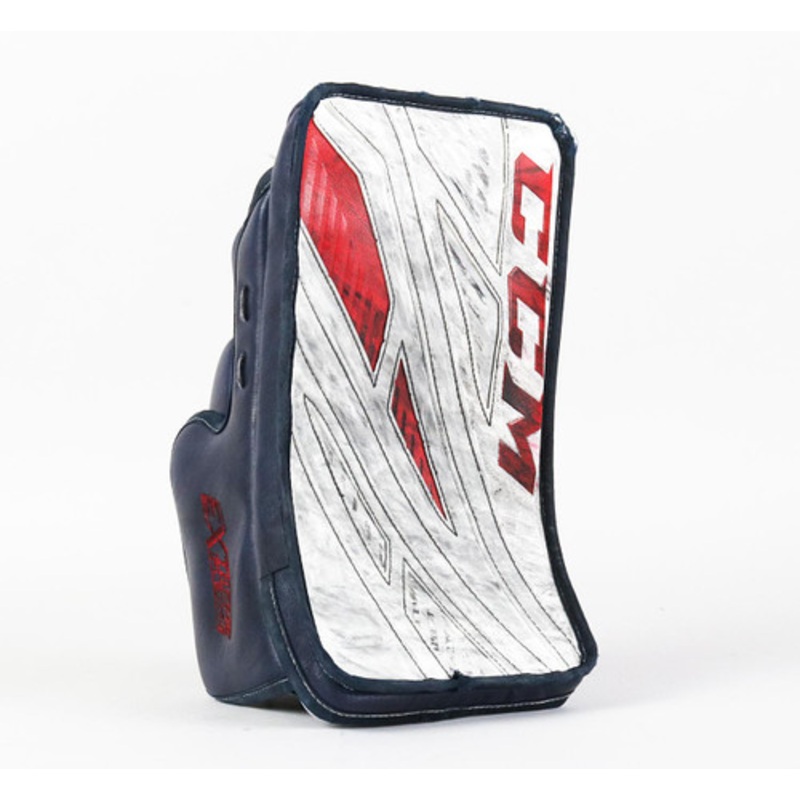 Regular – CCM Extreme Flex 4 Navy Blue Blocker – Tomas Vomacka Nashville Predators