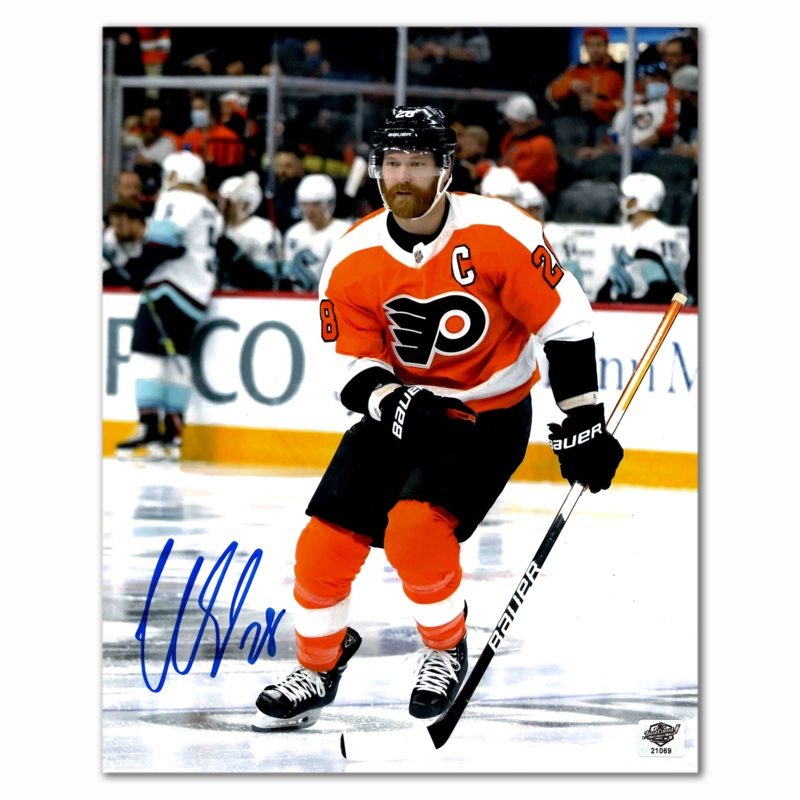 Claude Giroux Autographed Philadelphia Flyers 8×10 Photo