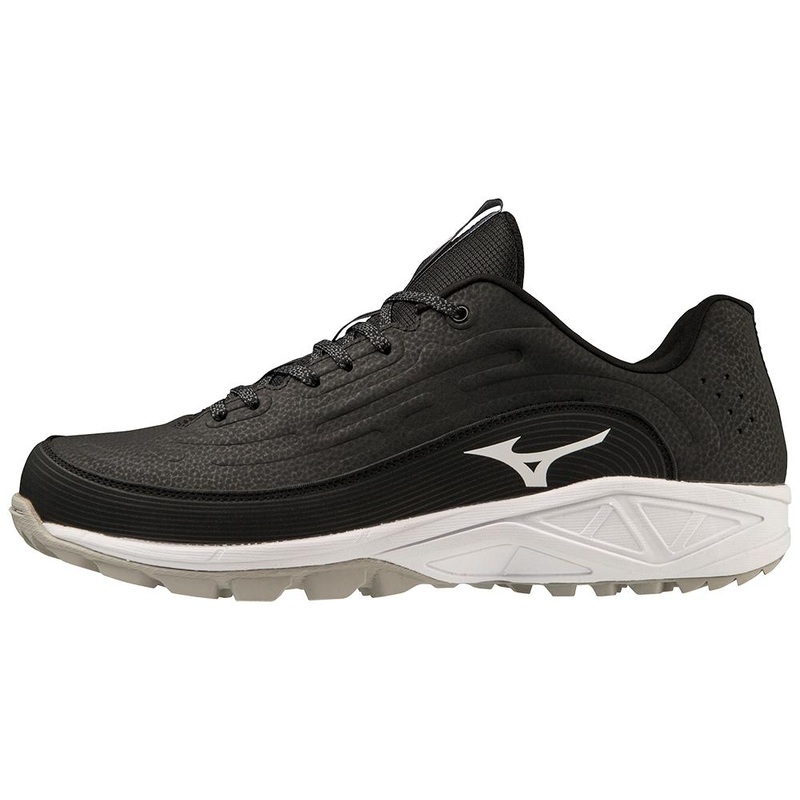 Men’s Ambition 3 Low All Surface Baseball Cleats
