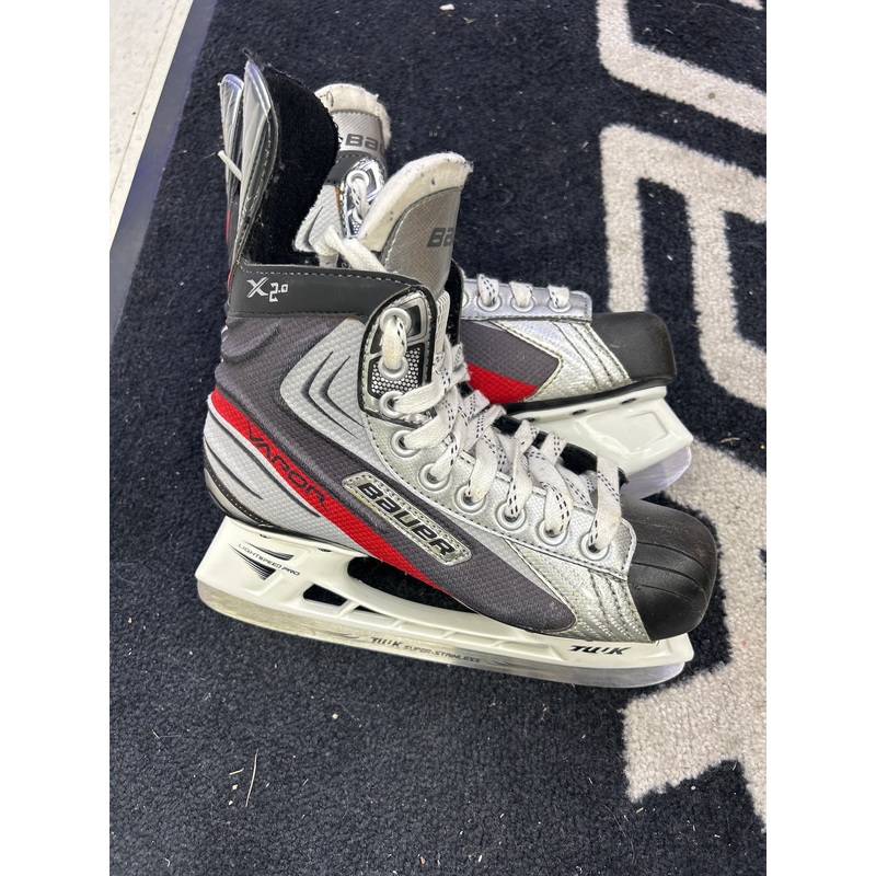 Used Bauer Vapor X2.0 Player Skates