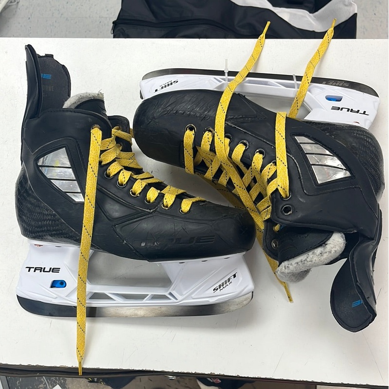 Used True Custom Senior Skates w/ Extra Blacksteel Size 7R