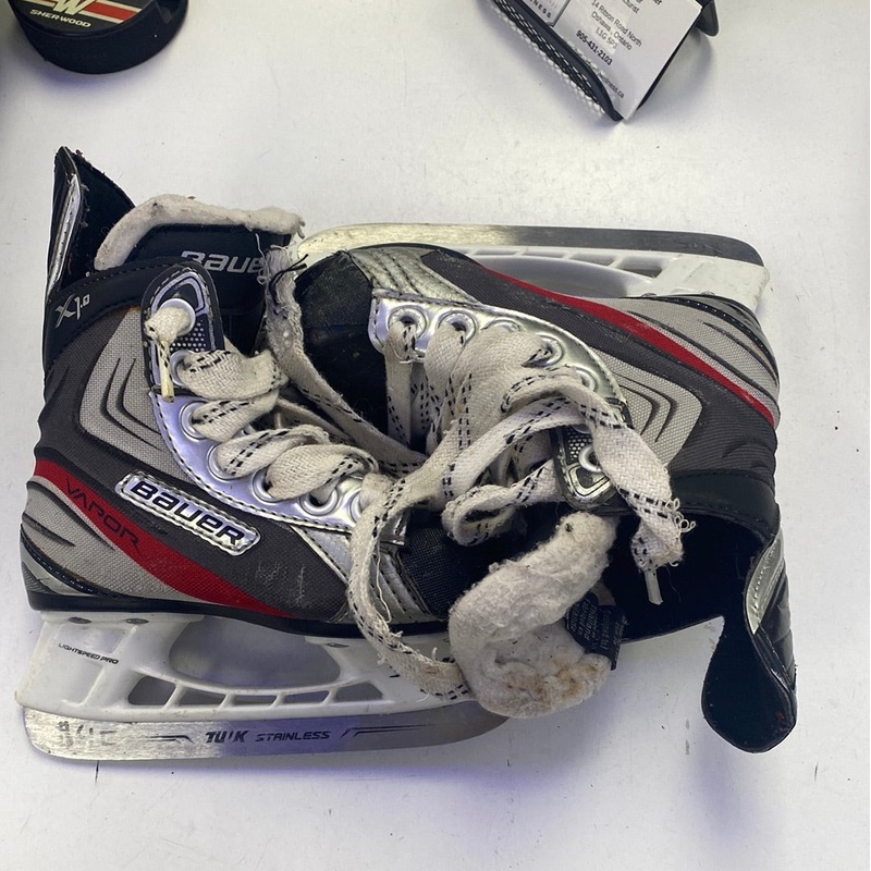 Used Bauer Vapor x1.0 Youth 8.0 Skates