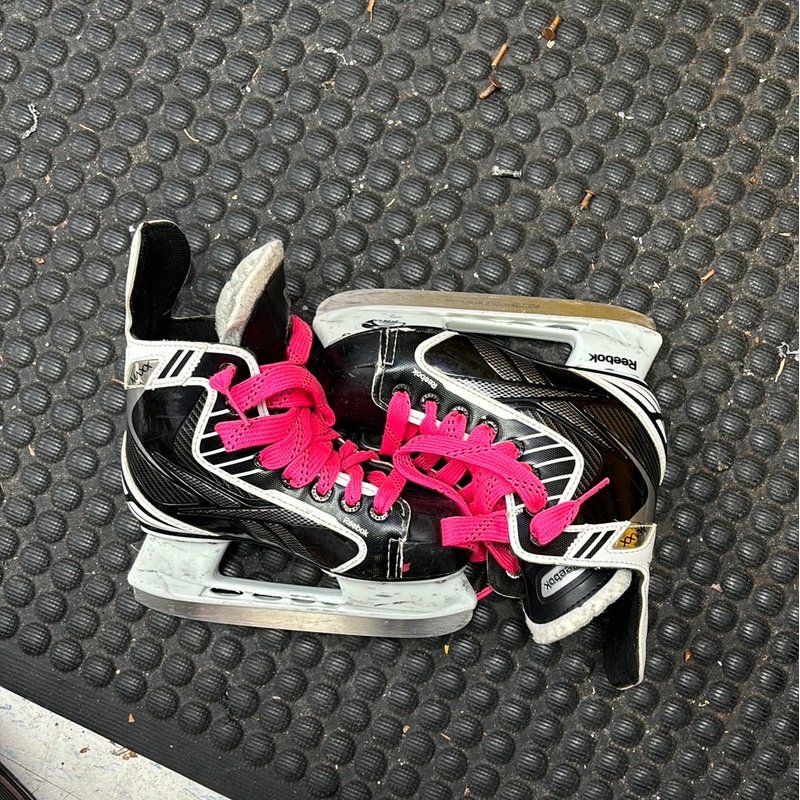 Used Reebok Maxx Youth 13 Skates
