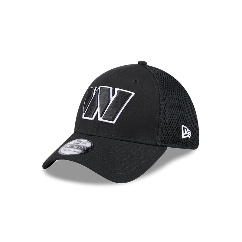 New Era Washington Commanders Black Main Neo 39THIRTY Flex Hat