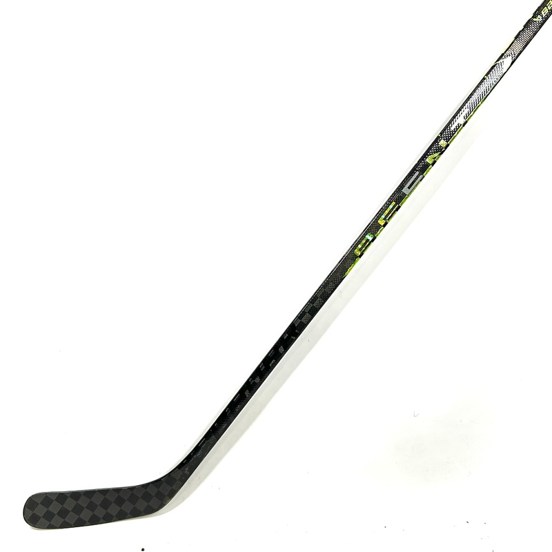 Alex Pietrangelo Pro Stock – Bauer AG5NT (NHL)