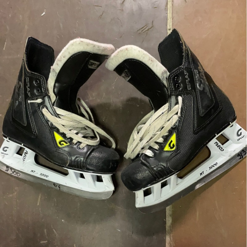 Used Graf Supra 709 6W Player Skates