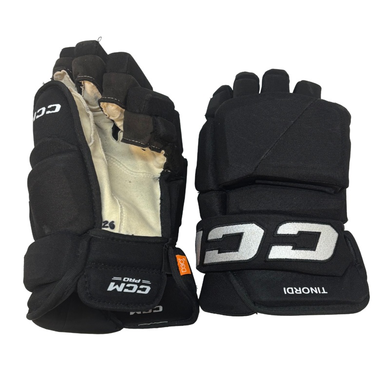 CCM Tacks 4 Roll Pro – Used NHL Pro Stock Hockey Glove – Jarred Tinordi (Black)