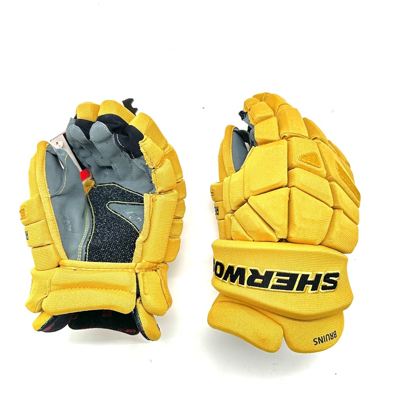 Sherwood Rekker Legend Pro – NHL Pro Stock Glove – Boston Bruins (Gold/Black)