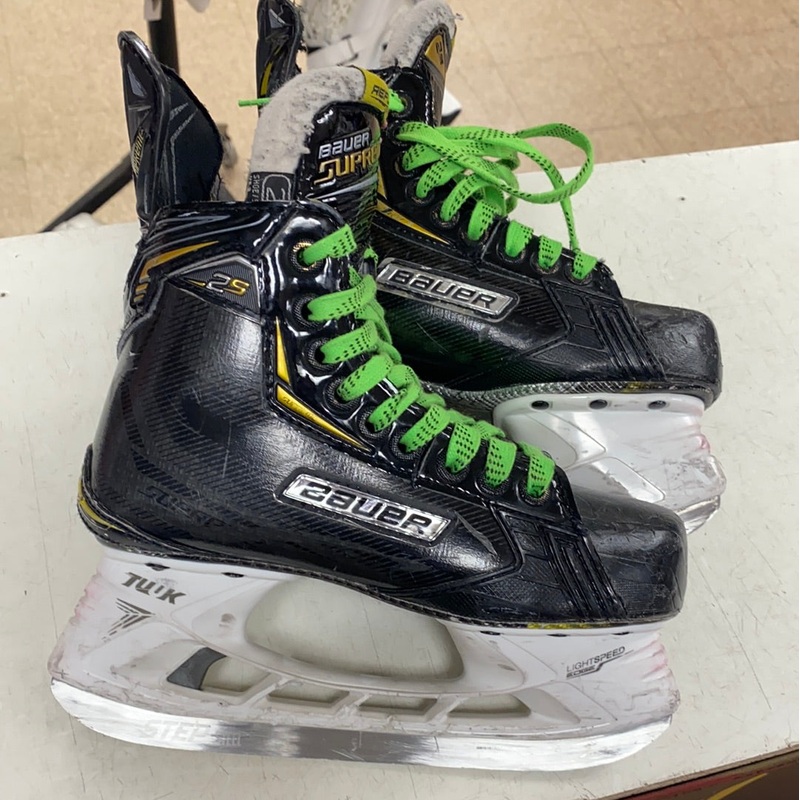 Used Bauer 2S Skates 2D|2.0